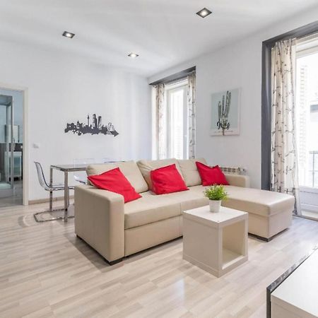 Spacious Flat Puerta Del Sol Madrid Exterior photo