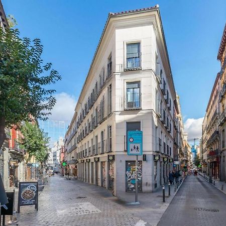 Spacious Flat Puerta Del Sol Madrid Exterior photo